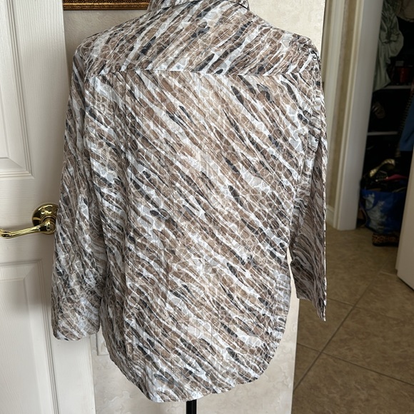 Drapers & Damons medium long sleeve lightweight button down collar - Picture 7 of 13